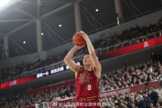 星空体育官方网站-官方：张宁左大腿内后部肌组织损伤并肌腱部分撕裂，预计伤停6-8周